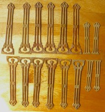 Filigrane Zierbeschläge für