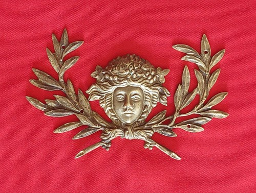 Empire möbelbeschlag medusa - möbelbeschlag,